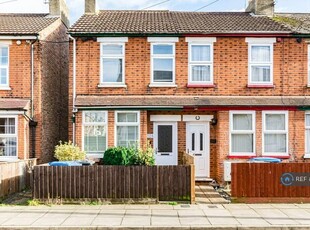 2 bedroom end of terrace house for rent in Wallace Road, Ipswich, IP1