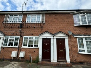 2 bedroom flat for rent in Bayard Court, Wollaton, Nottingham, NG8