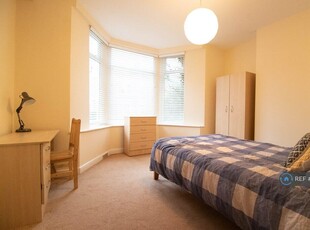 2 bedroom flat for rent in Brighton Grove, Newcastle Upon Tyne, NE4