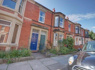 2 bedroom flat for rent in Coniston Avenue, West Jesmond, Newcastle Upon Tyne, NE2