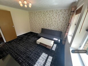 2 bedroom flat for rent in Craighouse Gardens, Edinburgh, EH10
