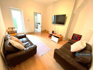 2 bedroom flat for rent in Jesmond, Newcastle Upon Tyne, NE2