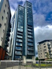 2 bedroom flat for rent in Meadowside Quay Square, Glasgow, G11
