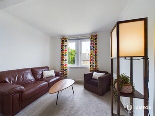 2 bedroom flat for rent in Newtoft Street, Gilmerton, Edinburgh, EH17