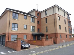 2 bedroom flat for rent in Strathcona Drive, Anniesland, Glasgow, G13
