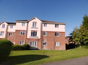 2 Bedroom Flat For Sale In Andover, Hampshire