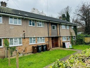 2 Bedroom Flat For Sale In Chadwell Heath