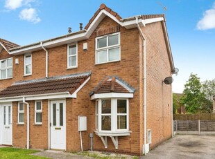 2 bedroom house for rent in Redmans Close, Eccles, Manchester, M30