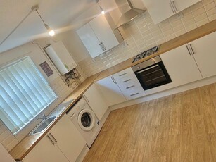 2 bedroom house for rent in Richmond Road, Cardiff(City), CF24
