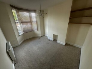 2 bedroom house for rent in Tachbrook Street, Leamington Spa, CV31