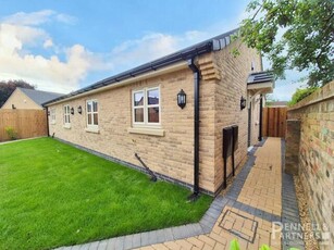 2 Bedroom Semi-detached Bungalow For Sale In Whittlesey, Peterborough