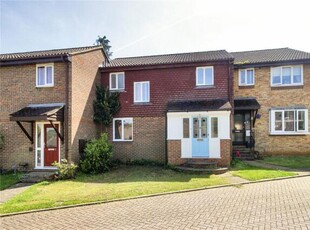 2 Bedroom Terraced House For Sale In Sevenoaks, Kent