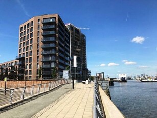 3 Bedroom Apartment For Sale In Woolwich