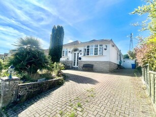 3 bedroom detached bungalow for rent in St. Brelades Avenue, Poole, Dorset, BH12