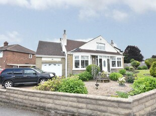 3 bedroom detached bungalow for sale in Knights Hill, Leeds, West Yorkshire, LS15