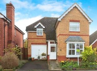 3 Bedroom Detached House For Sale In Hampton Hargate