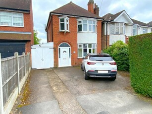 3 bedroom detached house for sale in Scraptoft Lane, Leicester, LE5