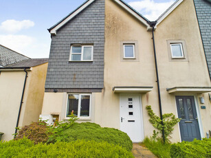 3 bedroom end of terrace house for rent in Tavistock Road, Derriford, Plymouth, PL6