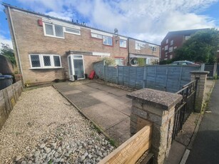 3 bedroom end of terrace house for rent in Warston Avenue, Quinton, Birmingham, B32