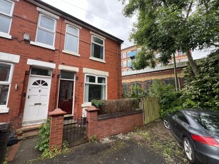 3 bedroom end of terrace house for rent in Westminster Avenue, Stockport, SK5