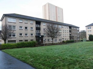3 bedroom flat for rent in St. Mungo Avenue, Glasgow, G4
