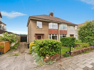 3 bedroom semi-detached house for sale in Redhill Drive, Bristol, BS16