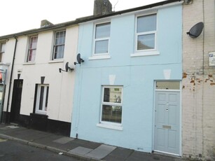 3 bedroom terraced house for rent in North Street, Herne Bay, CT6