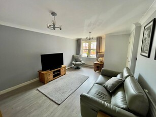 3 bedroom terraced house for rent in Oak Park Terrace, Leeds, LS16