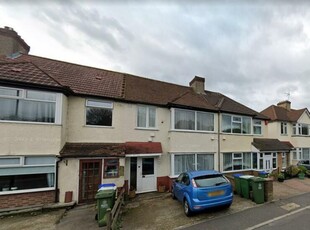 3 bedroom terraced house for rent in Park Mead Sidcup Kent, DA15