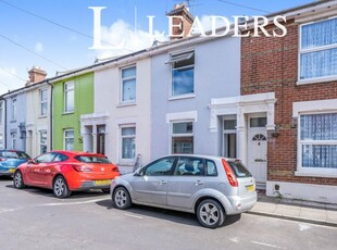 3 bedroom terraced house for rent in Trevor Road, Southsea, PO4