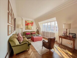 4 Bedroom Apartment For Sale In London, Royal Borough Of Kensington & Chelsea