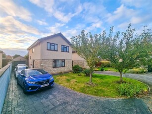 4 bedroom detached house for sale in Woodchester, Kingswood, Bristol, BS15