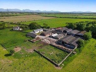 4 Bedroom Farm House For Sale In Llangefni, Ynys Mon