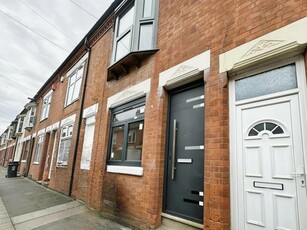 4 bedroom house for rent in Marshall Street, LEICESTER, , LE3