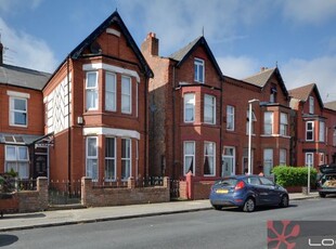 4 bedroom semi-detached house for sale Crosby, L22 1RT