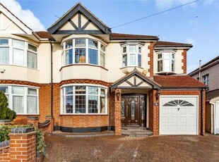 4 Bedroom Semi-detached House For Sale In Hornchurch
