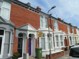 4 bedroom terraced house for rent in Empshott Road, Southsea, Hants, PO4 8AT, PO4