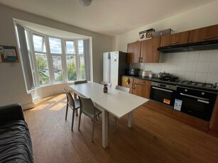 6 bedroom apartment for rent in Lisson Grove, Plymouth, PL4