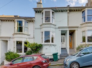 6 bedroom terraced house for rent in Parkmore Terrace, Brighton, East Sussex, BN1