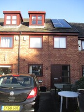 6 bedroom terraced house for rent in St. Hildas Mews, York, North Yorkshire, YO10