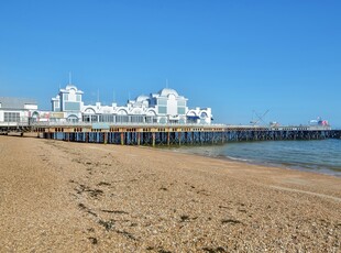 Apartment for sale with 1 bedroom, Southsea, Hampshire | Fine & Country