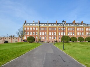 Apartment for sale with 2 bedrooms, Southsea, Hampshire | Fine & Country