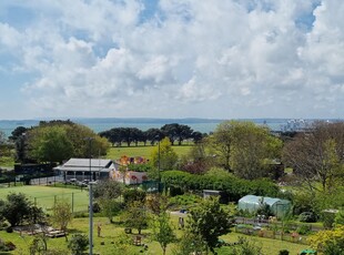 Apartment for sale with 3 bedrooms, Southsea, Hampshire | Fine & Country