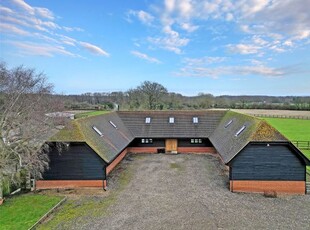 Barn conversion for sale in Ashwells Road, Pilgrims Hatch, Brentwood CM15