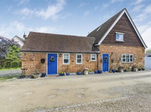 Barn Conversion for sale with 3 bedrooms, Merton Road, Ambrosden | Fine & Country