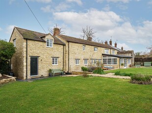 Barn Conversion for sale with 4 bedrooms, Cherry Street, Stratton Audley | Fine & Country