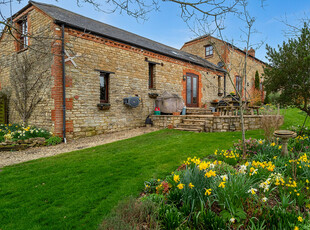 Barn Conversion for sale with 4 bedrooms, Falcutt Brackley, Northamptonshire | Fine & Country