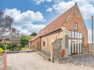 Barn Conversion for sale with 5 bedrooms, Sea Palling | Fine & Country