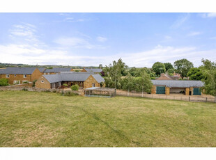 Barn Conversion for sale with 6 bedrooms, Main Street, Drayton | Fine & Country