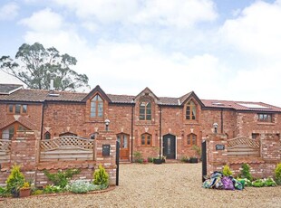 Barn conversion to rent in Broadclyst, Exeter EX5